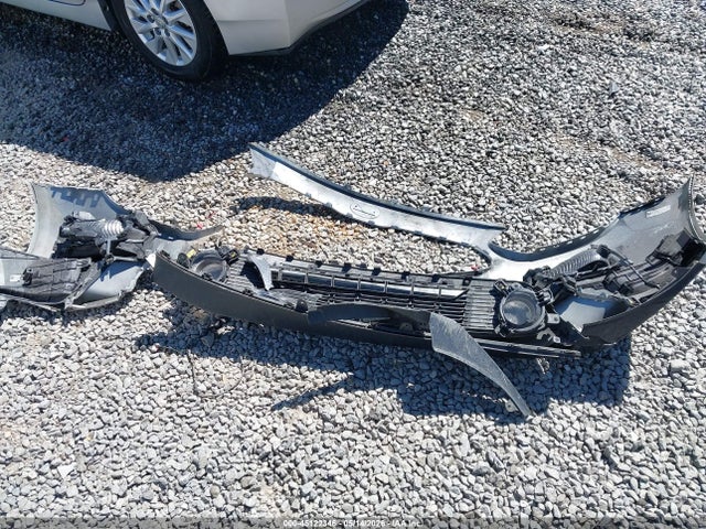 3KPF24AD2ME279865 KIA Forte Lxs