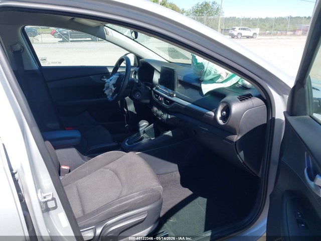 3KPF24AD2ME279865 KIA Forte Lxs