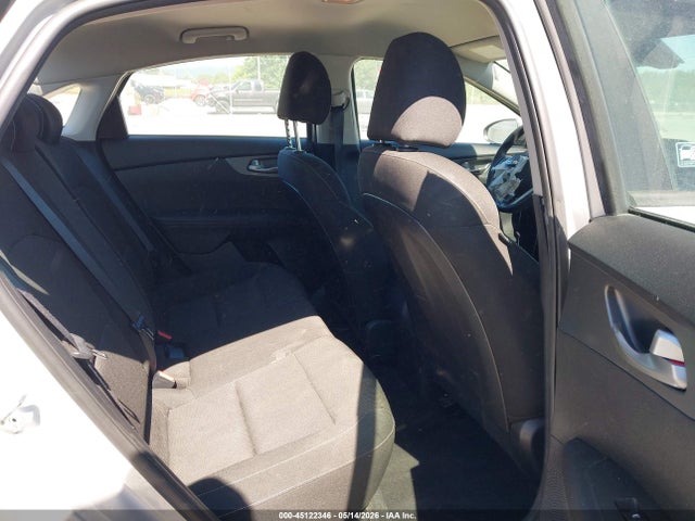 3KPF24AD2ME279865 KIA Forte Lxs