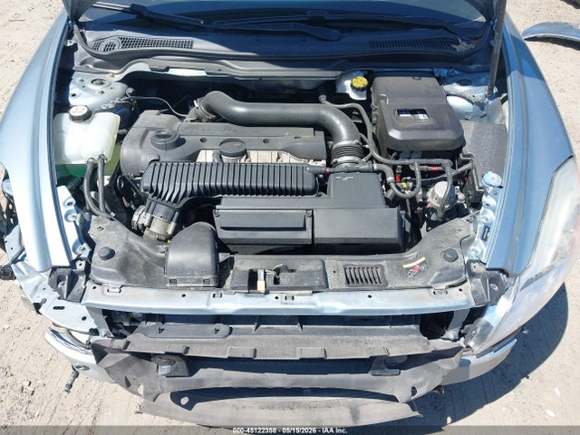 2012 Volvo C70 T5 მანქანა იყიდება აუქციონზე, vin: YV1672MCXCJ128020, აუქციონის ნომერი: 45122358