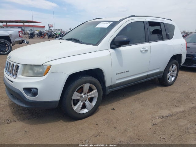 45122364 :رقم المزاد ، 1J4NT1FB3BD170788 vin ، 2011 Jeep Compass مزاد بيع