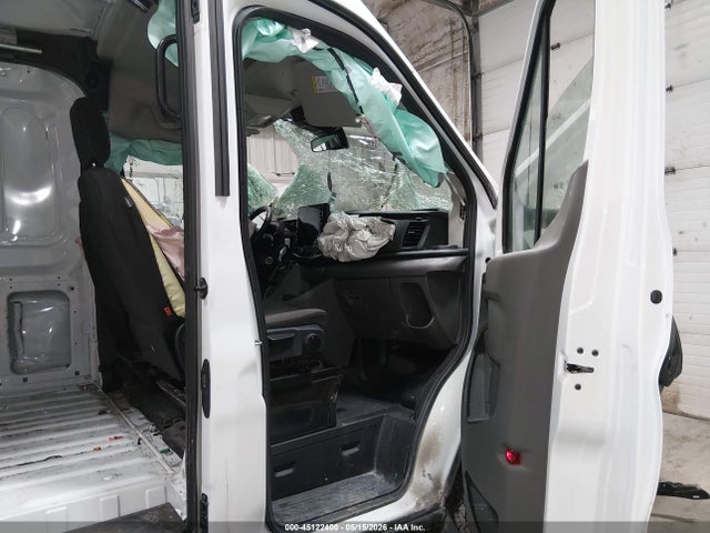 Продаж на аукціоні авто 2024 Ford Transit-350, vin: 1FTBW2CG4RKA17557, номер лоту: 45122400