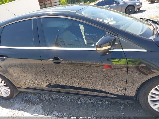 2018 Ford Focus Titanium მანქანა იყიდება აუქციონზე, vin: 1FADP3J27JL202015, აუქციონის ნომერი: 45122404