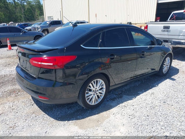2018 Ford Focus Titanium მანქანა იყიდება აუქციონზე, vin: 1FADP3J27JL202015, აუქციონის ნომერი: 45122404