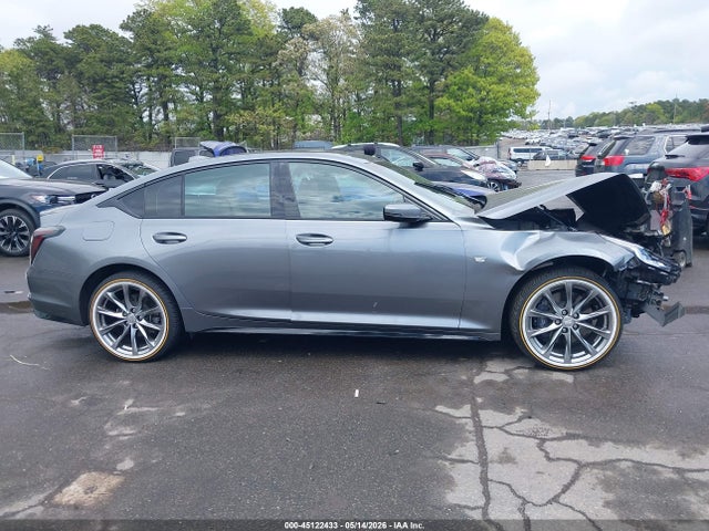 45122433 :رقم المزاد ، 1G6DU5RK6L0150581 vin ، 2020 Cadillac Ct5 Sport مزاد بيع