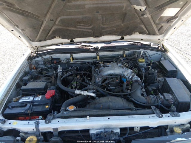 45122438 :رقم المزاد ، JN8AR05Y9WW268337 vin ، 1998 Nissan Pathfinder Le/se/xe مزاد بيع