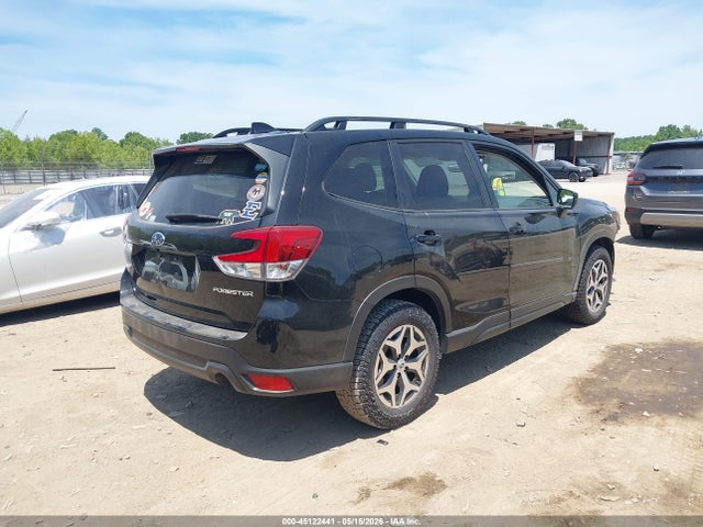 45122441 :رقم المزاد ، JF2SKADC3RH443353 vin ، 2024 Subaru Forester Premium مزاد بيع