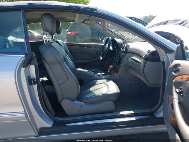 Продажа на аукционе авто 2007 Mercedes-benz Clk 350, vin: WDBTK56F27T085401, номер лота: 45122456