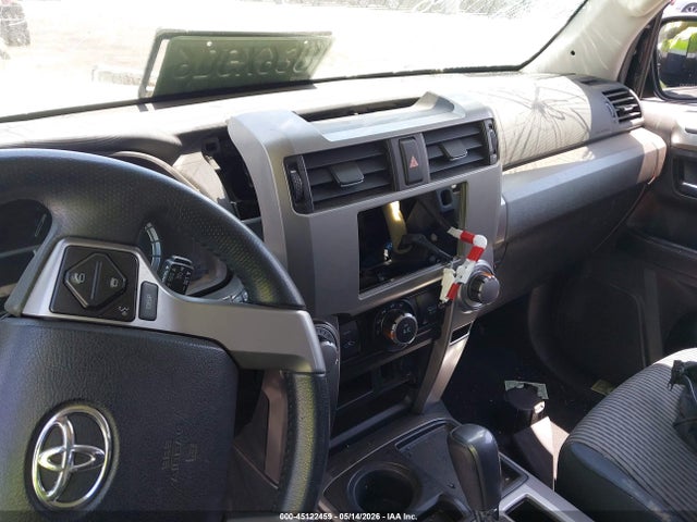 Toyota 4RUNNER SR5 2015 JTEZU5JR3F5108982 Image 19