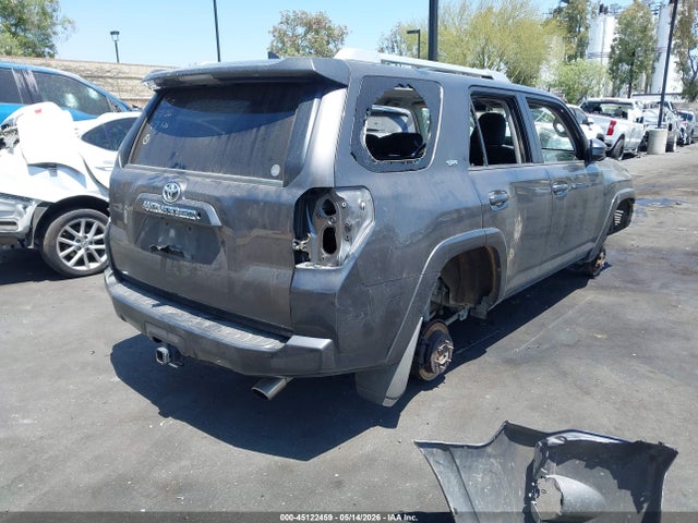 Toyota 4RUNNER SR5 2015 JTEZU5JR3F5108982 Image 4