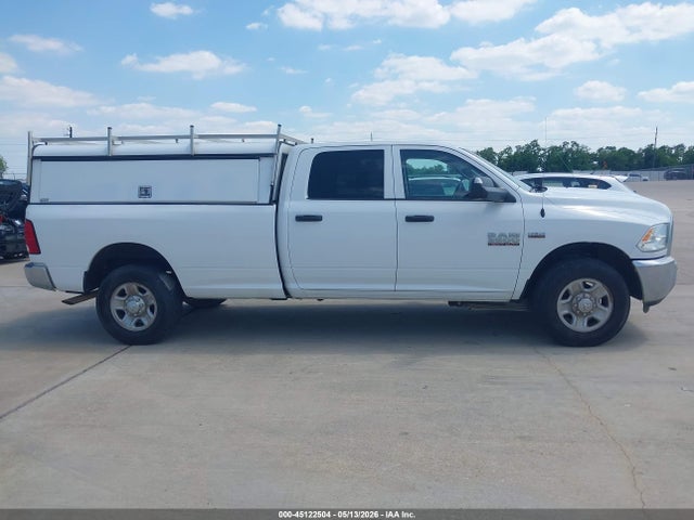 45122504 :رقم المزاد ، 3C63R2GT2FG604613 vin ، 2015 Ram 3500 Tradesman مزاد بيع
