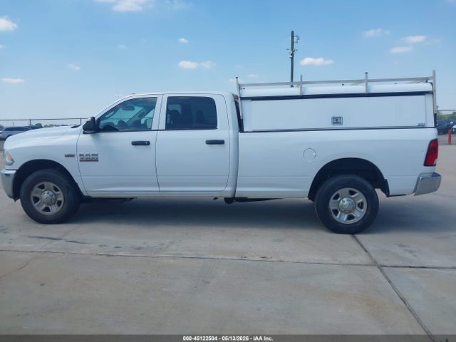 45122504 :رقم المزاد ، 3C63R2GT2FG604613 vin ، 2015 Ram 3500 Tradesman مزاد بيع