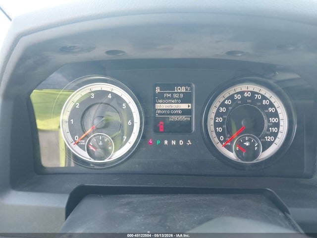 45122504 :رقم المزاد ، 3C63R2GT2FG604613 vin ، 2015 Ram 3500 Tradesman مزاد بيع