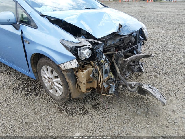 Toyota PRIUS PLUG-IN 2014 JTDKN3DP8E3052209 Image 19