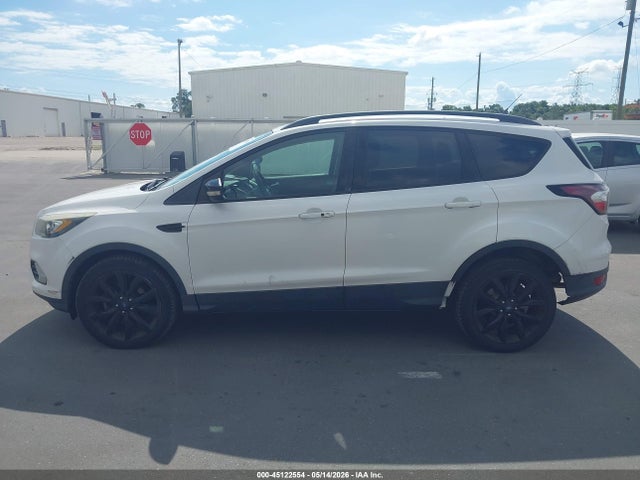 Продаж на аукціоні авто 2017 Ford Escape Titanium, vin: 1FMCU0JD2HUB73229, номер лоту: 45122554