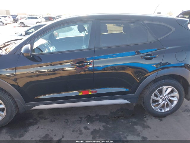 Продаж на аукціоні авто 2017 Hyundai Tucson Se, vin: KM8J3CA45HU467915, номер лоту: 45122555
