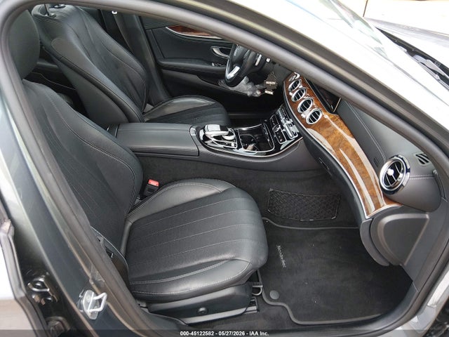 Продаж на аукціоні авто 2017 Mercedes-benz E 300 4matic, vin: WDDZF4KB3HA208347, номер лоту: 45122582
