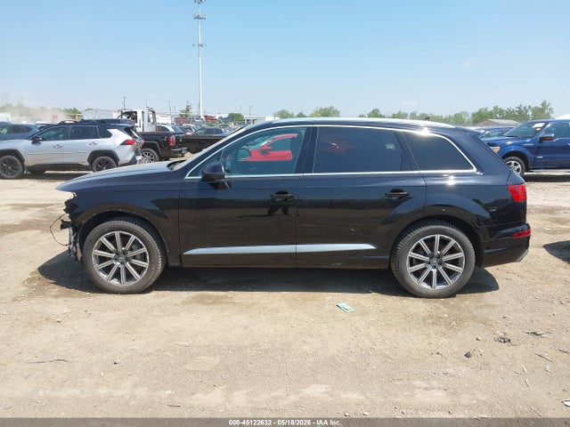 Продажа на аукционе авто 2018 Audi Q7 3.0t Premium, vin: WA1VAAF72JD020266, номер лота: 45122632