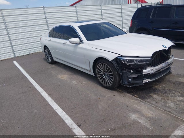 45122640 :رقم المزاد ، WBA7T2C01MCE58941 vin ، 2021 Bmw 740i مزاد بيع