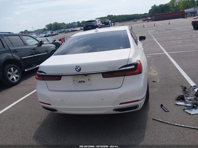 45122640 :رقم المزاد ، WBA7T2C01MCE58941 vin ، 2021 Bmw 740i مزاد بيع