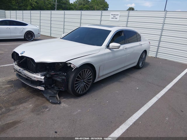45122640 :رقم المزاد ، WBA7T2C01MCE58941 vin ، 2021 Bmw 740i مزاد بيع