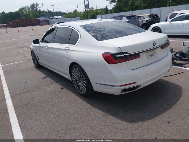 45122640 :رقم المزاد ، WBA7T2C01MCE58941 vin ، 2021 Bmw 740i مزاد بيع