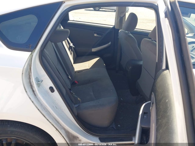 Toyota Prius Two 2015 JTDKN3DU2F0464277 Image 8