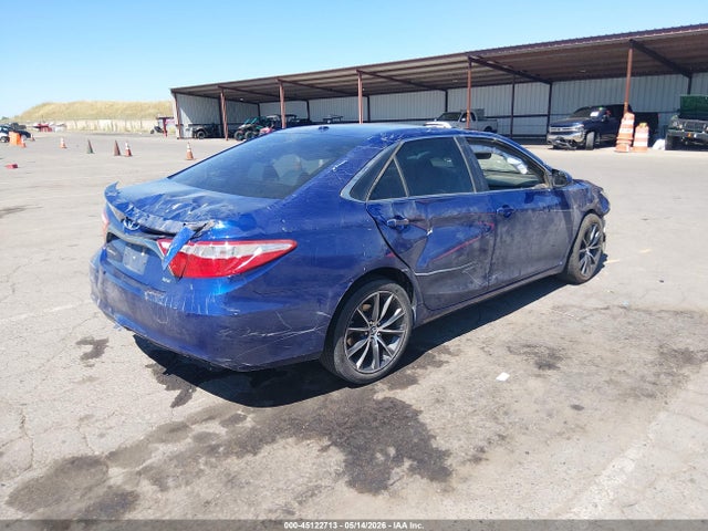 45122713 :رقم المزاد ، 4T1BK1FK5FU558621 vin ، 2015 Toyota Camry Xse V6 مزاد بيع