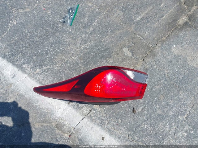 5NPDH4AE8FH628086 Hyundai ELANTRA SE