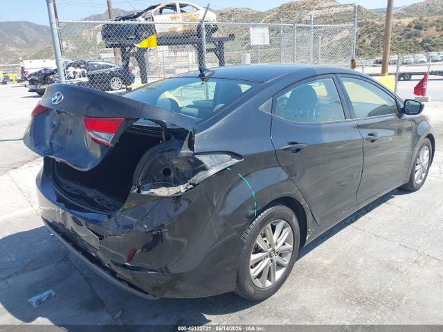 5NPDH4AE8FH628086 Hyundai ELANTRA SE