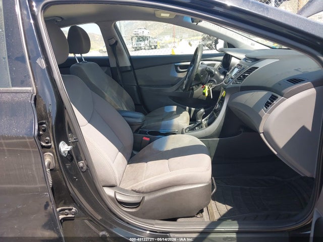 5NPDH4AE8FH628086 Hyundai ELANTRA SE