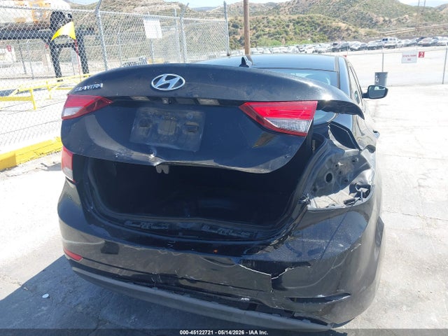 5NPDH4AE8FH628086 Hyundai ELANTRA SE