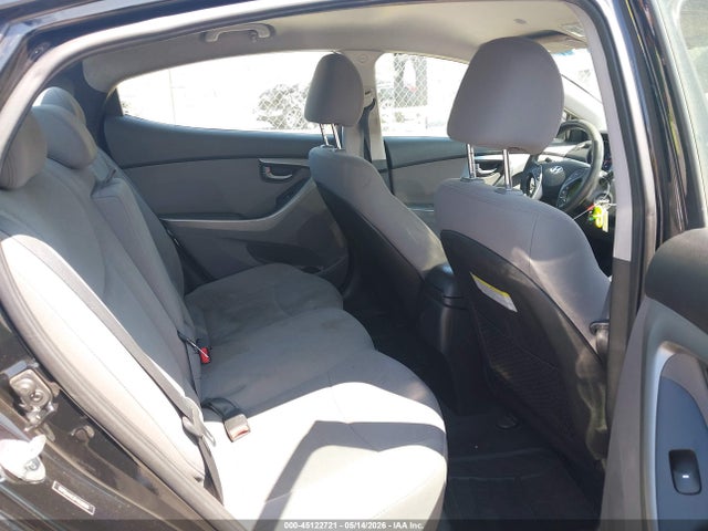 5NPDH4AE8FH628086 Hyundai ELANTRA SE