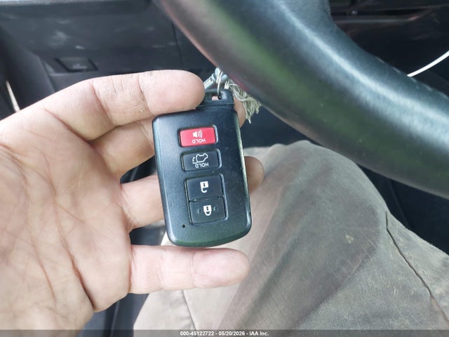 Toyota Rav4 Platinum 2017 2T3DFREV1HW546046 Image 11