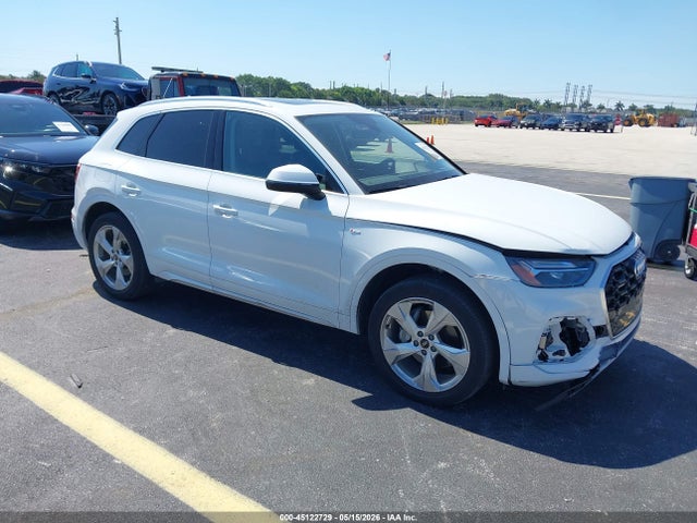 45122729 :رقم المزاد ، WA1EAAFY7P2031874 vin ، 2023 Audi Q5 Premium Plus 45 Tfsi S Line Quattro مزاد بيع