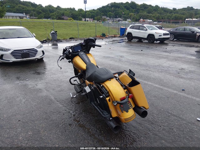 Harley-Davidson FLHXS 2023 1HD1KRP18PB601140 Image 3