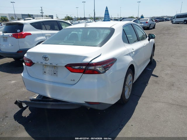 4T1C11AK1NU024142 Toyota CAMRY LE