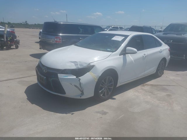 4T1BF1FK0HU312308 Toyota CAMRY SE