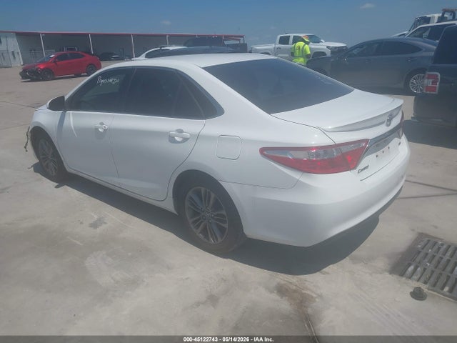 4T1BF1FK0HU312308 Toyota CAMRY SE