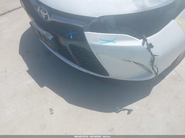 4T1BF1FK0HU312308 Toyota CAMRY SE