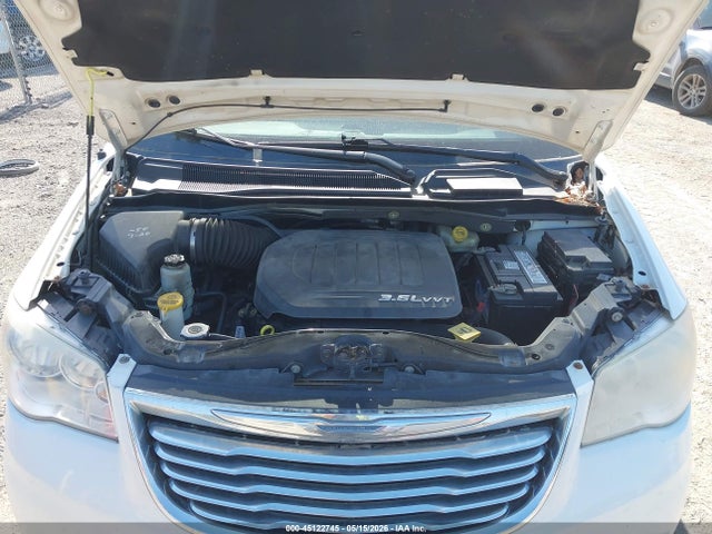 2012 Chrysler Town & Country Touring-l მანქანა იყიდება აუქციონზე, vin: 2C4RC1CG1CR326834, აუქციონის ნომერი: 45122745
