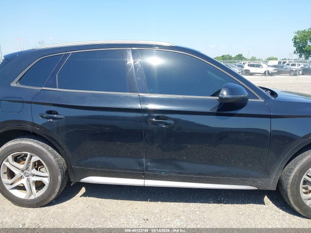 45122749 :رقم المزاد ، WA1ANAFYXJ2171606 vin ، 2018 Audi Q5 2.0t Premium/2.0t Tech Premium مزاد بيع