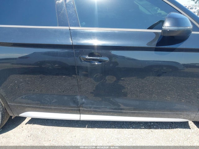 45122749 :رقم المزاد ، WA1ANAFYXJ2171606 vin ، 2018 Audi Q5 2.0t Premium/2.0t Tech Premium مزاد بيع