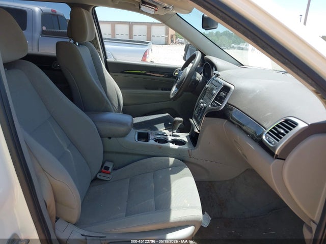 45122796 :رقم المزاد ، 1J4RR4GG7BC652066 vin ، 2011 Jeep Grand Cherokee Laredo مزاد بيع