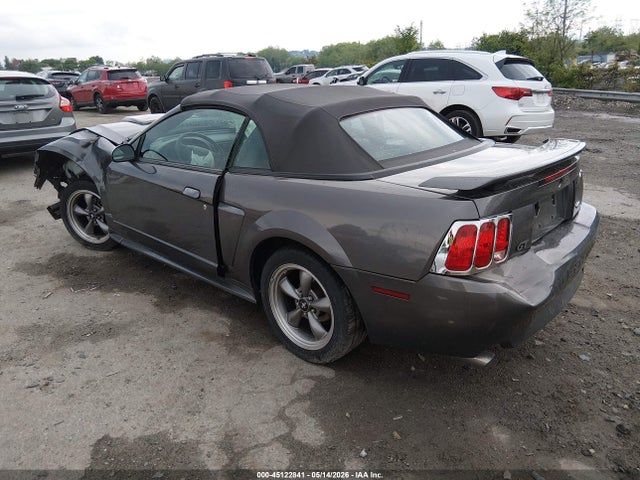 45122841 :رقم المزاد ، 1FAFP45X74F131650 vin ، 2004 Ford Mustang Gt مزاد بيع