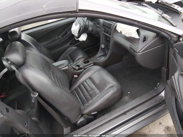 45122841 :رقم المزاد ، 1FAFP45X74F131650 vin ، 2004 Ford Mustang Gt مزاد بيع