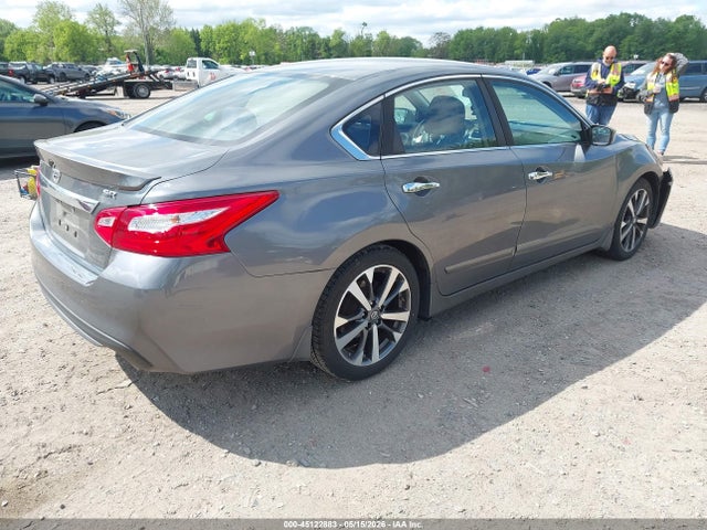 2016 Nissan Altima 2.5 Sr მანქანა იყიდება აუქციონზე, vin: 1N4AL3AP2GC204273, აუქციონის ნომერი: 45122883