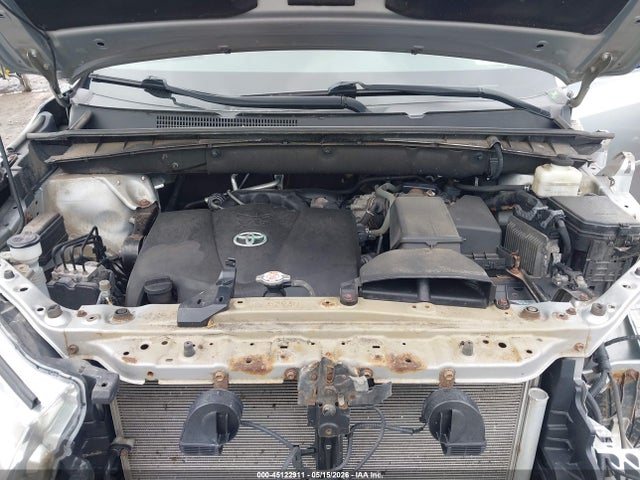 45122911 :رقم المزاد ، 5TDJZRFH2JS808280 vin ، 2018 Toyota Highlander Xle مزاد بيع