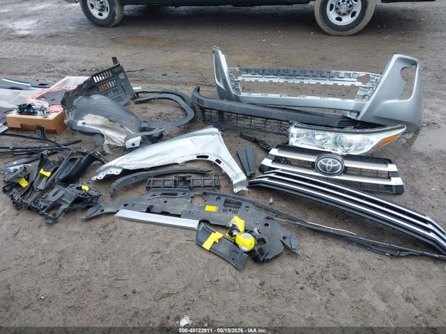45122911 :رقم المزاد ، 5TDJZRFH2JS808280 vin ، 2018 Toyota Highlander Xle مزاد بيع