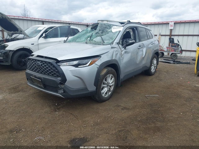 7MUBAABGXRV102038 Toyota Corolla Cross Le